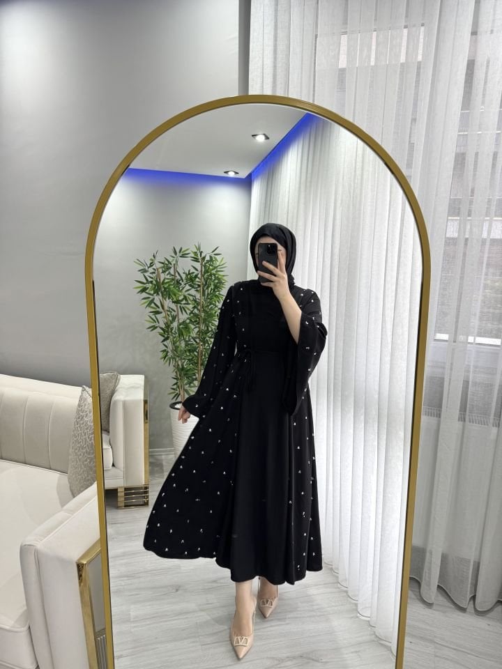 TAŞLI ELBİSE SİYAH