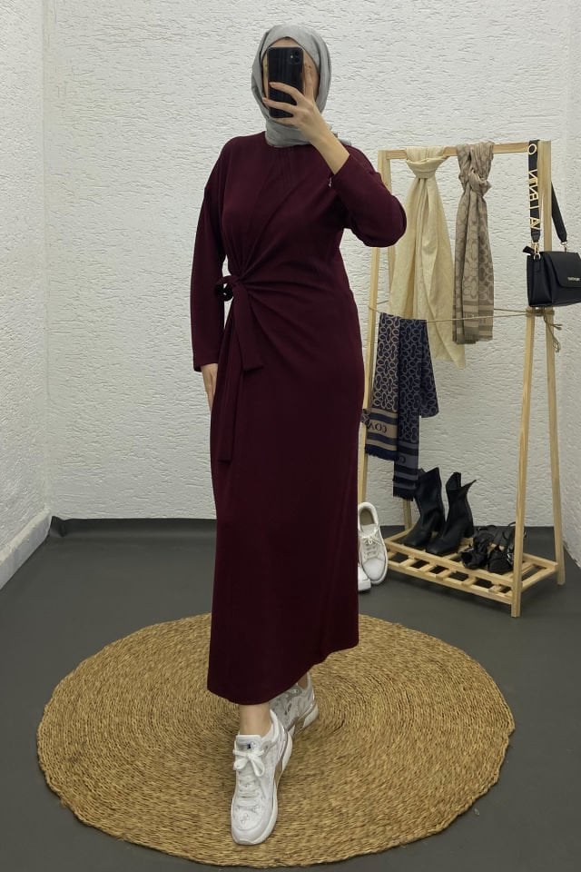 AURAN YANDAN BAĞLAMALI ELBİSE BORDO