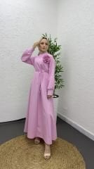 Gül detaylı elbise