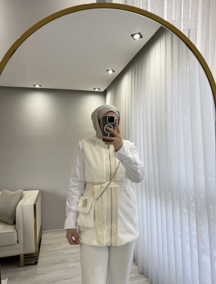 Peluş yelek beyaz