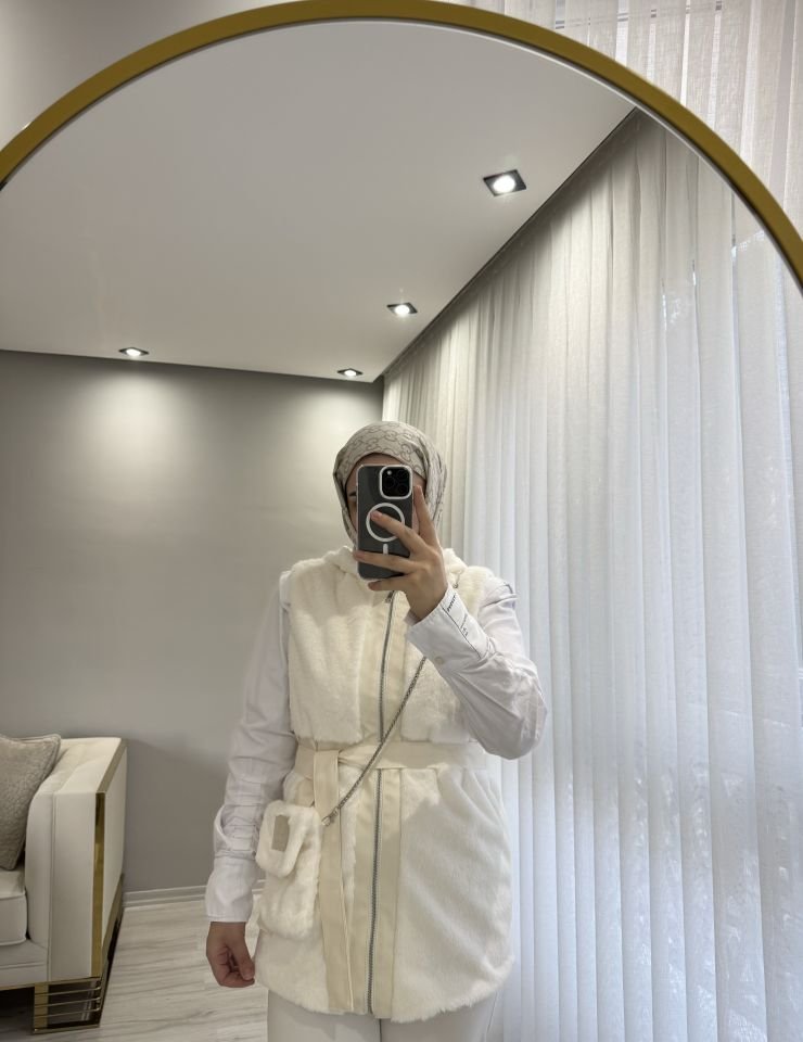 Peluş yelek beyaz
