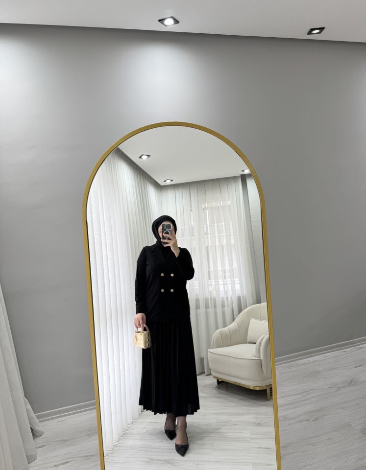 Blazer ceketli takım