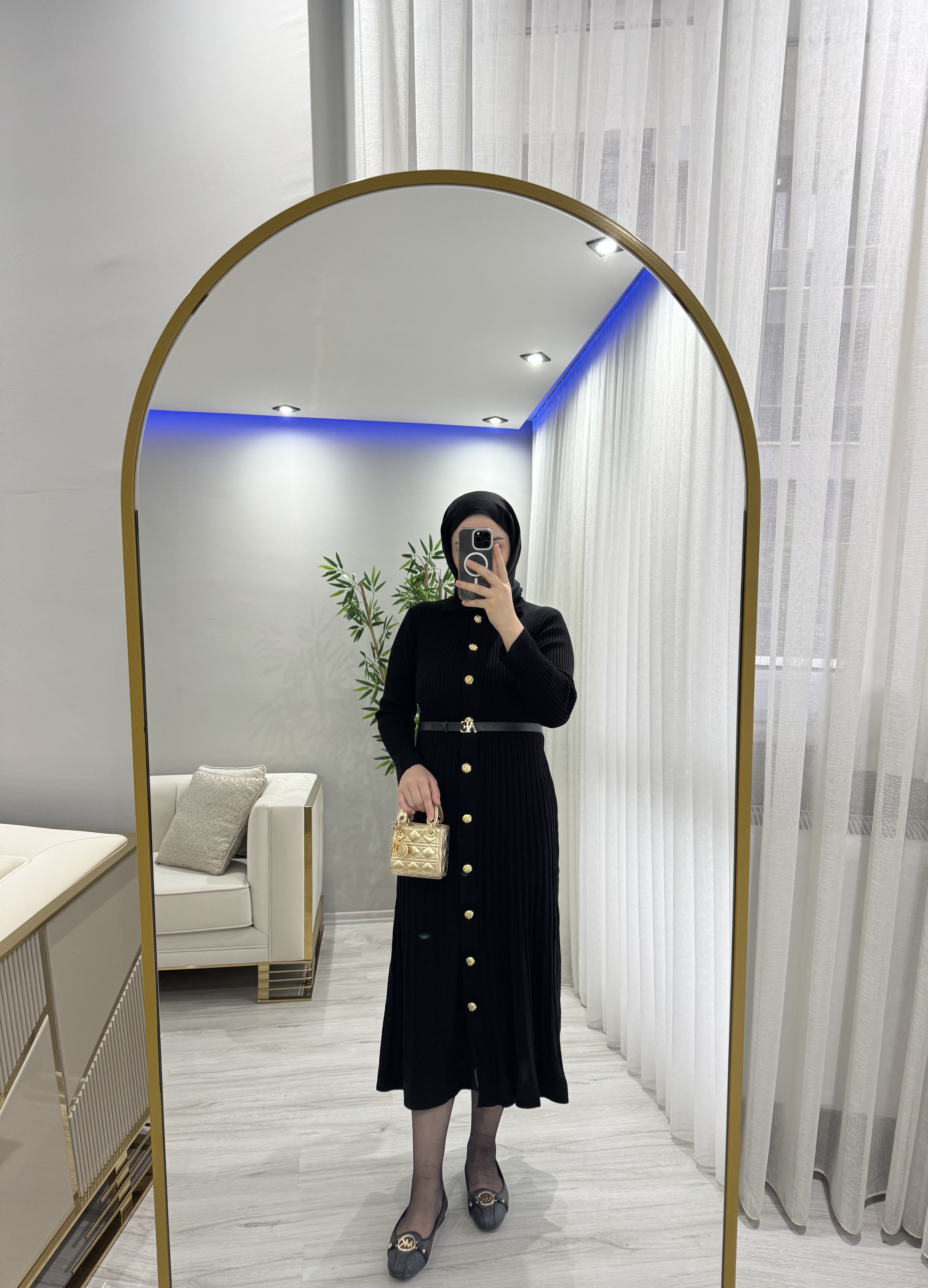 GOLD DÜĞMELİ TRİKO ELBİSE