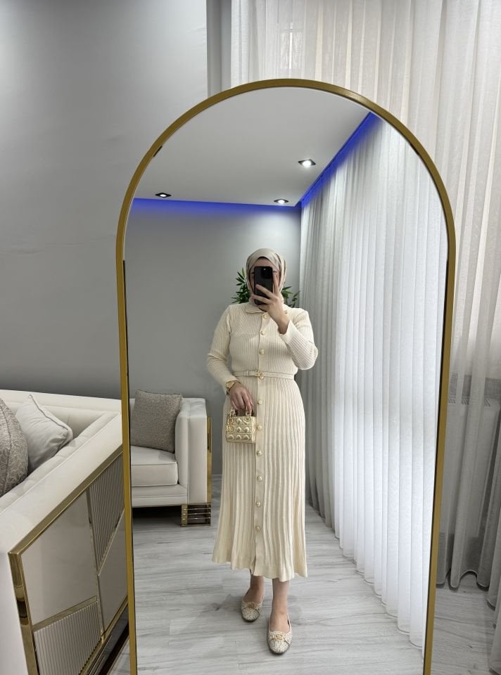 Gold düğmeli  triko takım