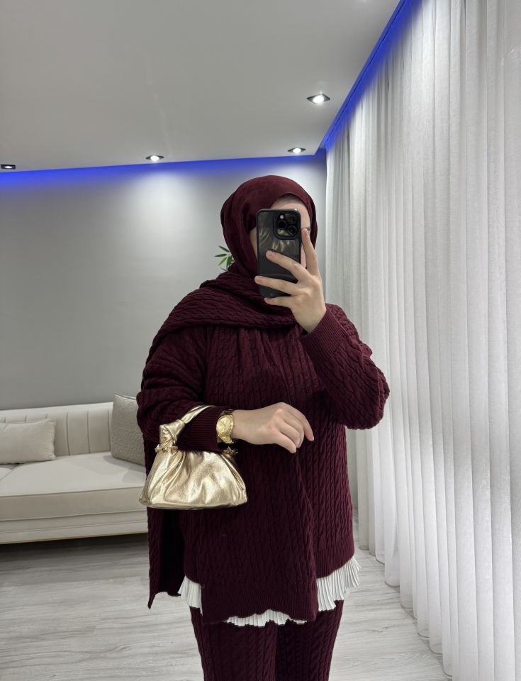 KAŞKOLLU TRİKO TAKIM