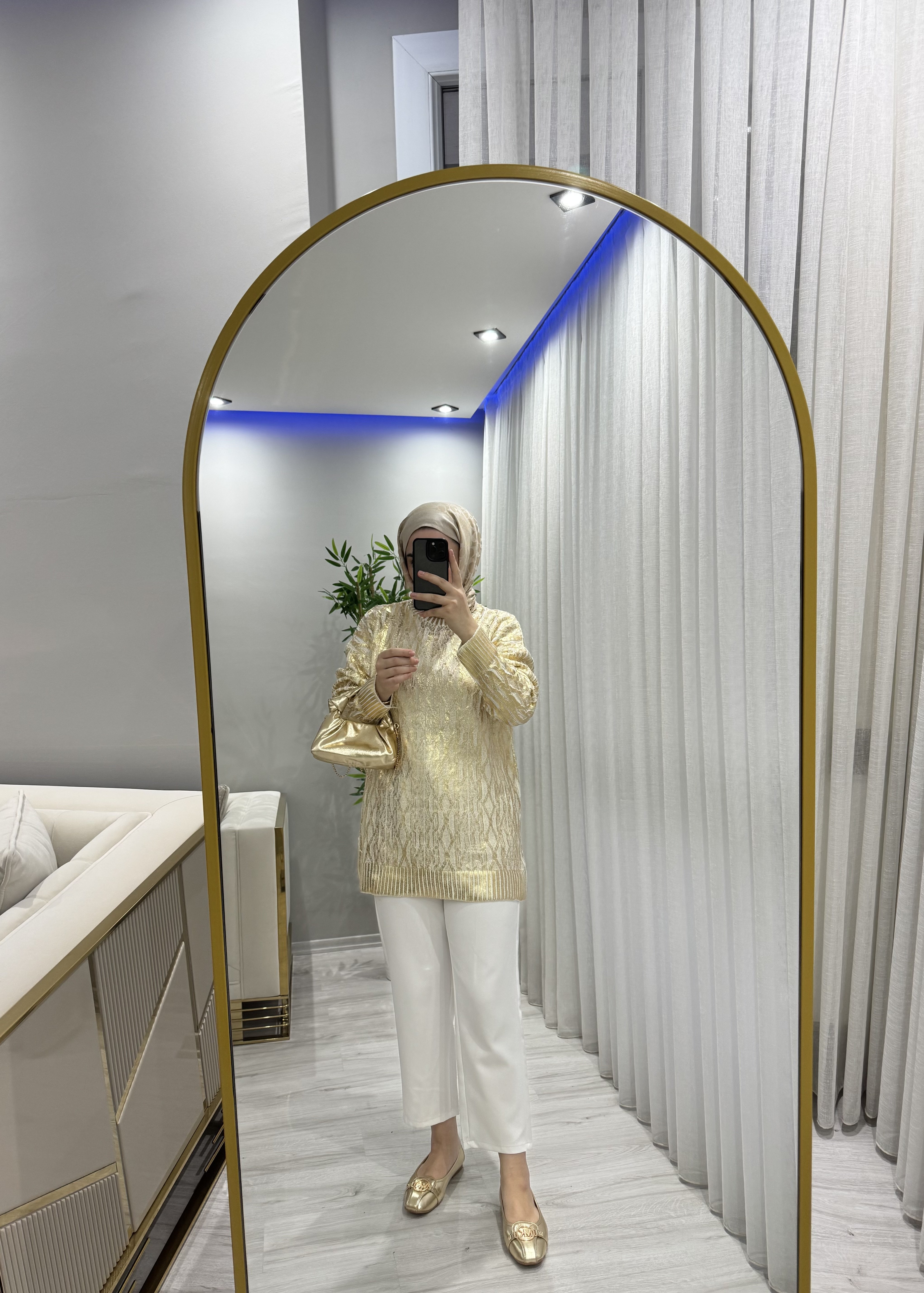 Varaklı kazak gold renk