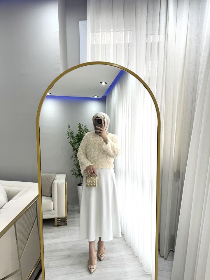 GÜL BLUZ TUNİK KREM