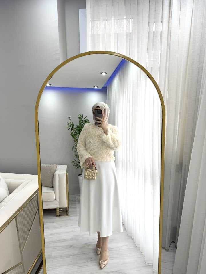 GÜL BLUZ TUNİK KREM